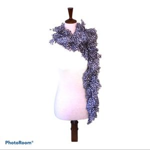 Mob Wife Long Animal Print Ruffle Fringe Scarf‎ 50 in